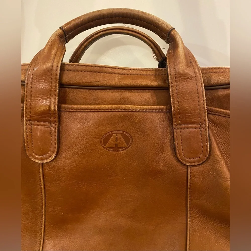 Leather Briefcase Avenues America Attaché Messenger Brown Vintage Distressed